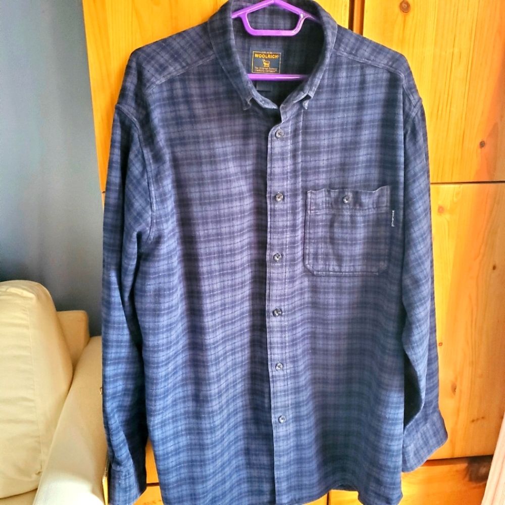Woolrich Men's Navy & Green Plaid Flannel Shirt size Large